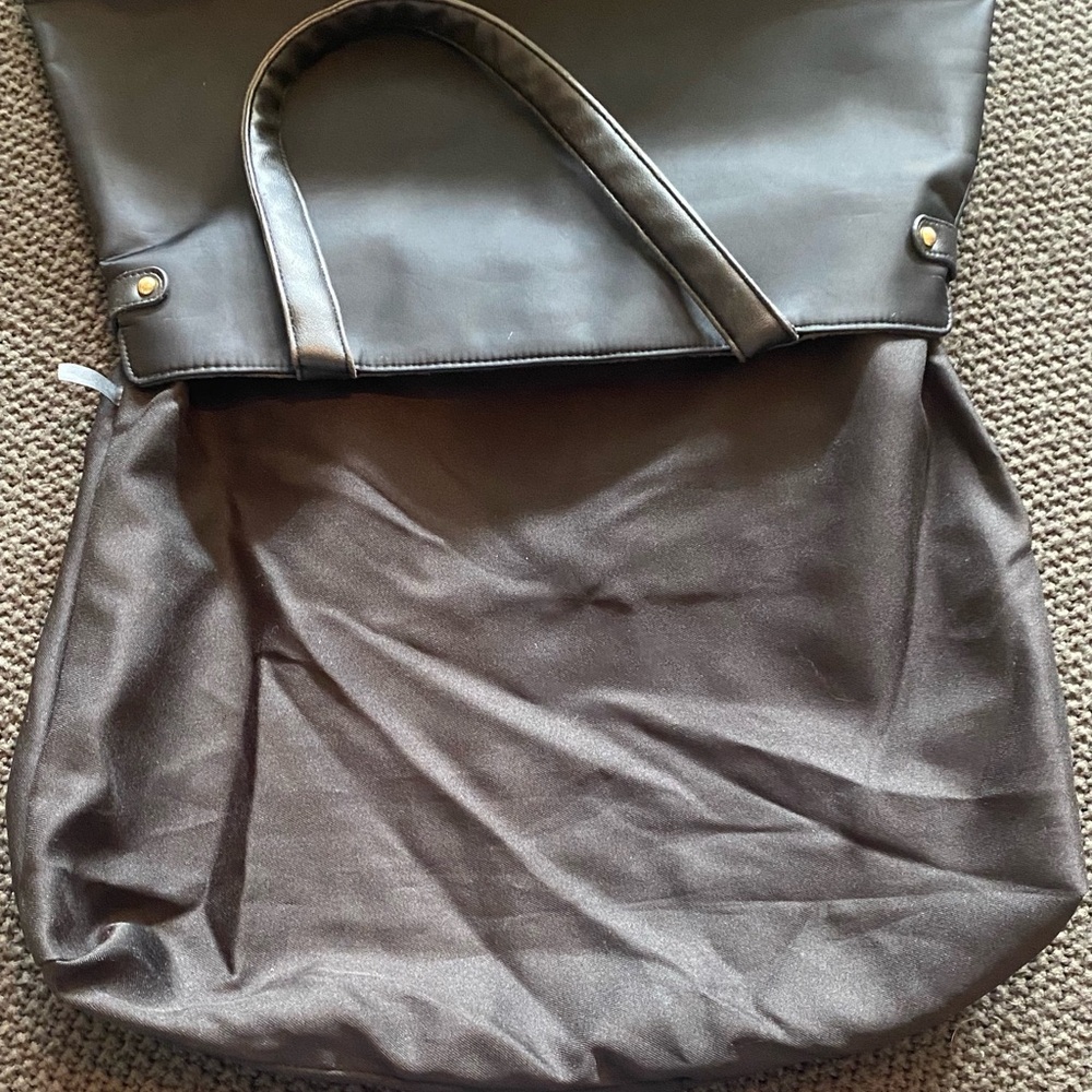 3 for $15 Black Tote Bag with Zipper Accents - Picture 8 of 13
